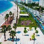 מלון Venues 2*