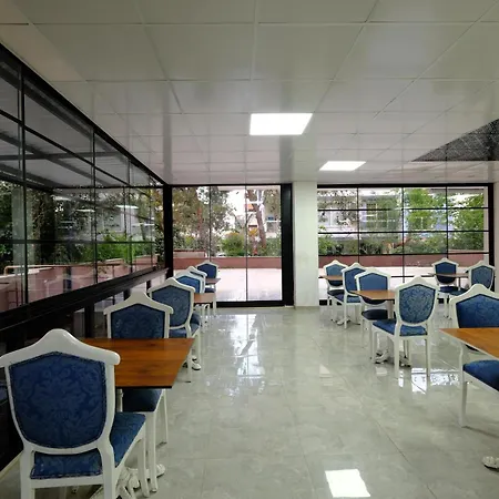 호텔 Venues 2*